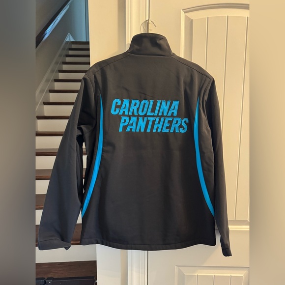 NWOT Men’s NFL Carolina Panthers large winter coat